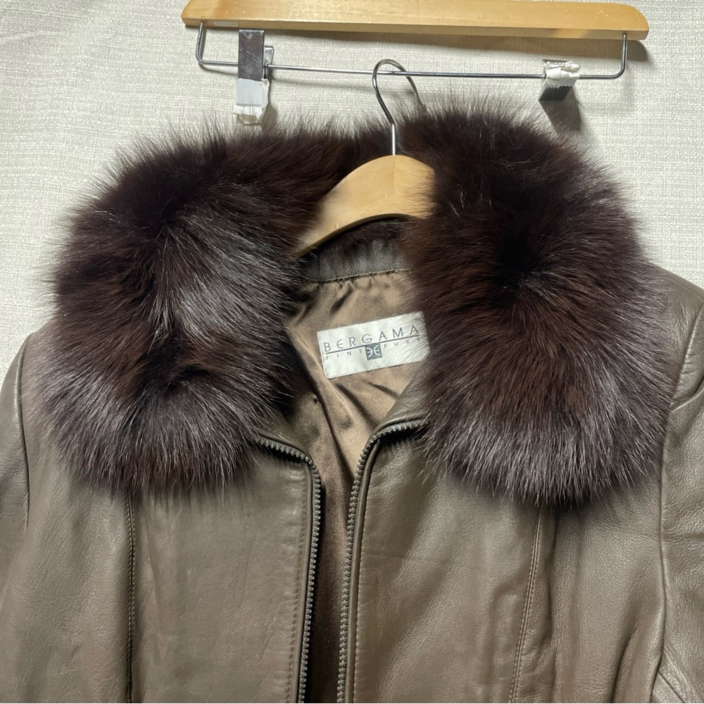 Brown Leather Jacket with Luxurious Fur Collar